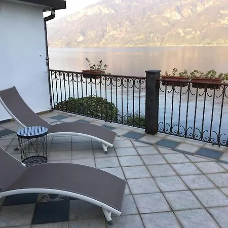 Beautiful With Private Access To The Lake. Holiday home